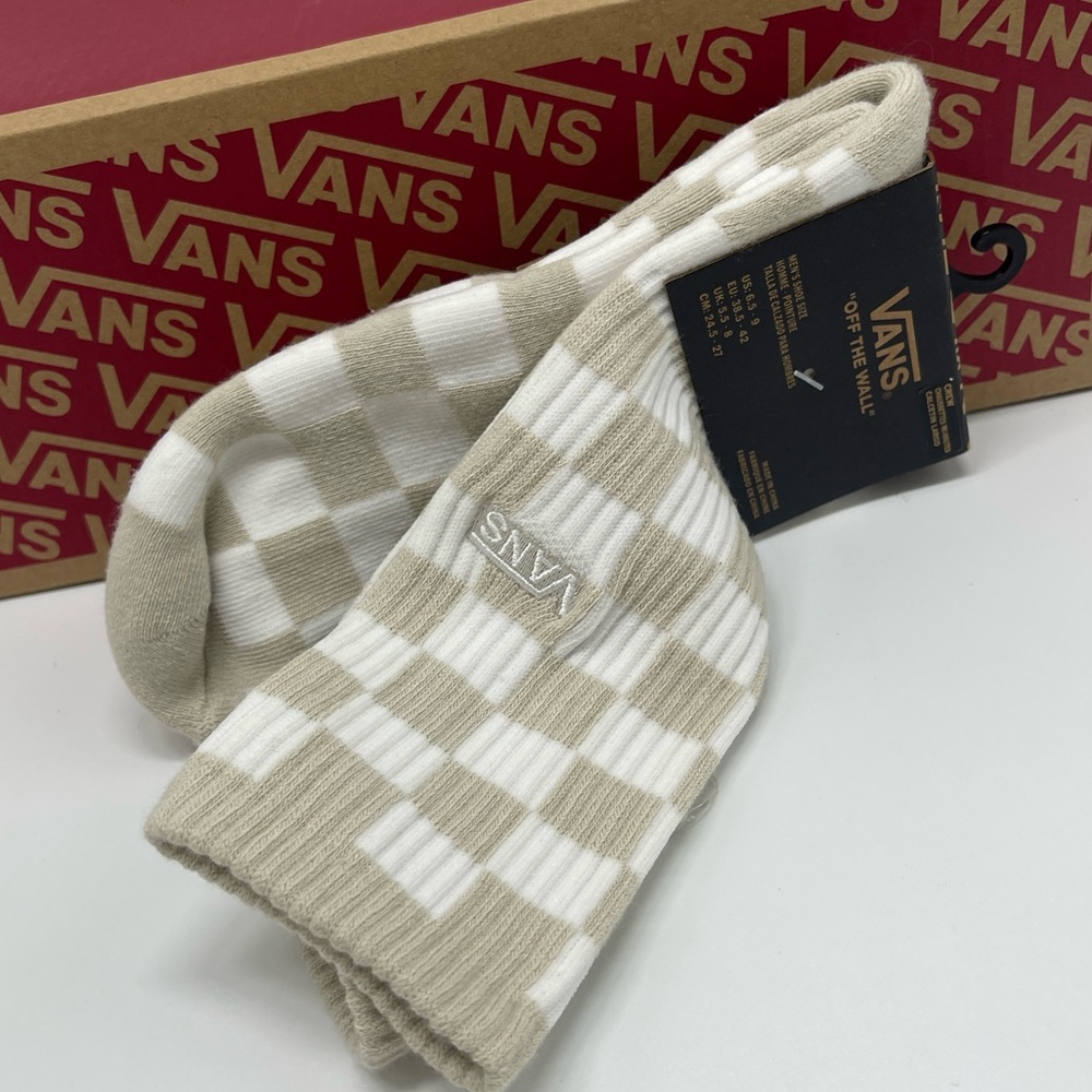 Vans Men's Checkered Socks - White and Tan Vans Checkerboard Crew Socks (1 pair) - Picture 7 of 16